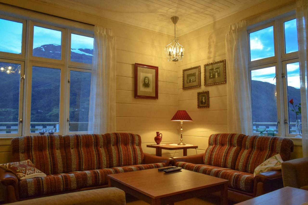 Solheim Gard Villa Stryn Eksteriør billede